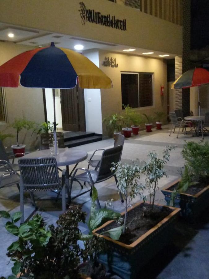 Al-Fateh Hotel Lahore Exteriér fotografie