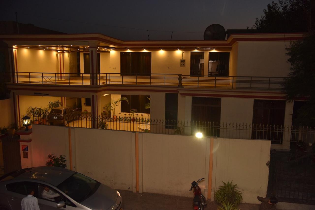 Al-Fateh Hotel Lahore Exteriér fotografie